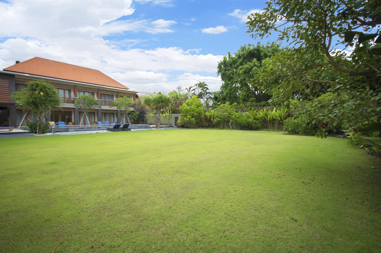 Kubu Cempaka Seminyak Hotel Exterior foto